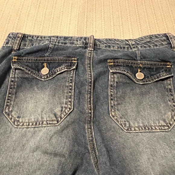 #1854. RM Rebecc Minkoff Cropped Jeans w/Raw Hem & Pockets. Size PS - Picture 9 of 9